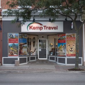 295:295?src=%2 Fimages%2 Fdirectory%2 Fcompanies%2 F17 King StE  Kemp Travel Group 295 295 img