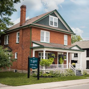 295:295?src=%2 Fimages%2 Fdirectory%2 Fcompanies%2 F183 Church St  Bowmanville Chiropractic Clinic 295 295 img