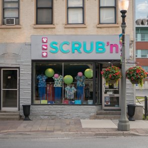 295:295?src=%2 Fimages%2 Fdirectory%2 Fcompanies%2 F20 Kings StW SCRUB n 295 295 img