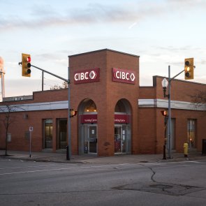 295:295?src=%2 Fimages%2 Fdirectory%2 Fcompanies%2 F2 King StE CIBC  New Logo 295 295 img