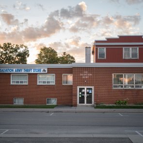 295:295?src=%2 Fimages%2 Fdirectory%2 Fcompanies%2 F35 Division St  Salvation Army 295 295 img