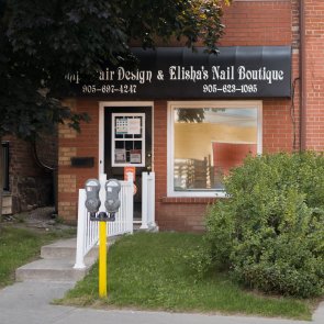 295:295?src=%2 Fimages%2 Fdirectory%2 Fcompanies%2 F3 Silver Street  Snips Hair Designand Elisha s Nail Boutique 295 295 img