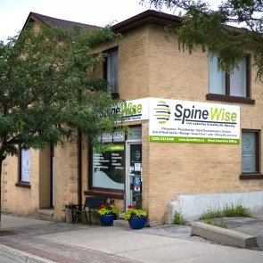 295:295?src=%2 Fimages%2 Fdirectory%2 Fcompanies%2 F98 King StW  First Floor  Spine Wise 295 295 img