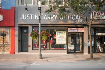 Justin Barry Optical